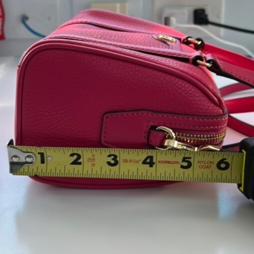 Vibrant Pink Michael Kors Women's Handbag - Picture 7 of 9